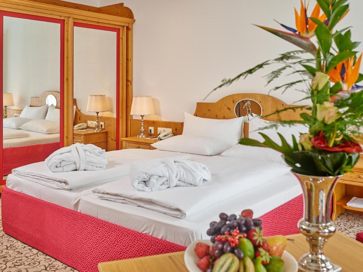 Hotel Maximilian Bad Griesbach  Exterior foto